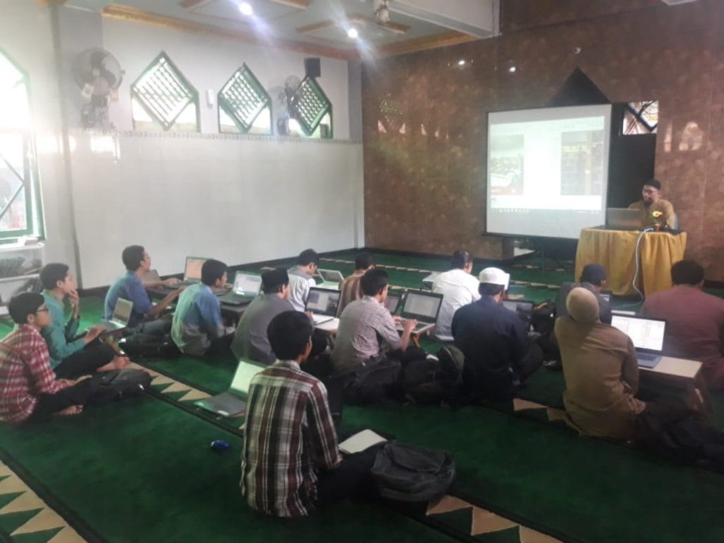 Pelatihan Al-Maktabah Asy-Syamilah