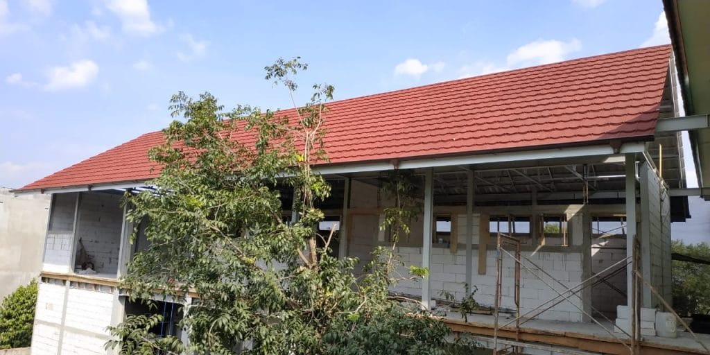 Progress Pembangunan SDIT Yaa Bunayya: Pekerjaan Atap Sudah Selesai