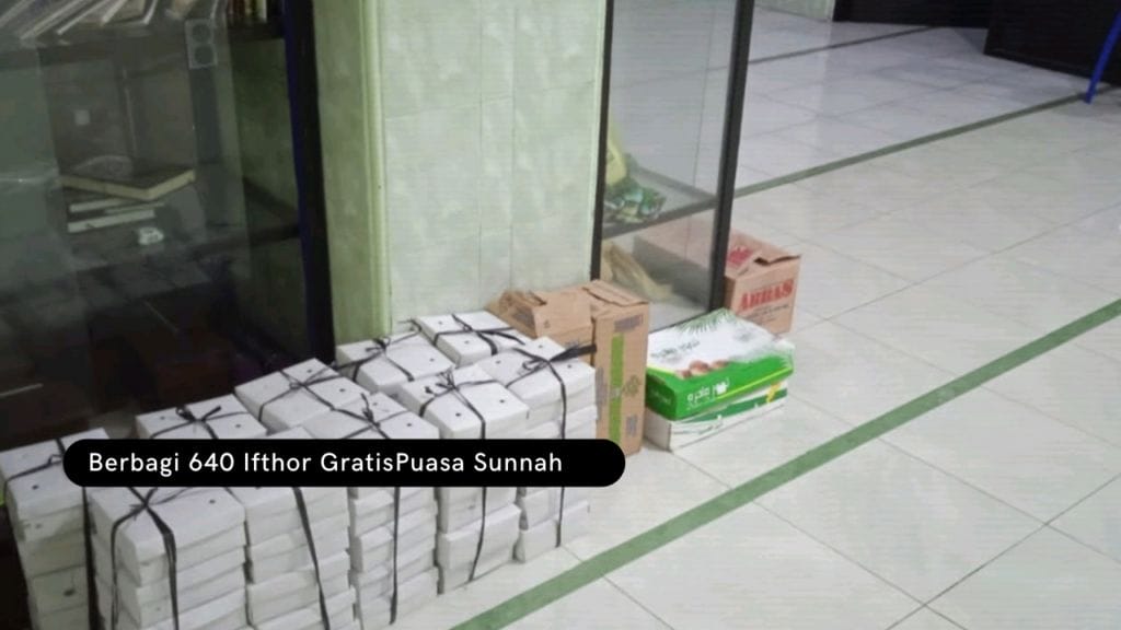 Distribusi 640 Paket Menu Ifthor Gratis Puasa Sunnah Awal Dzulhijjah