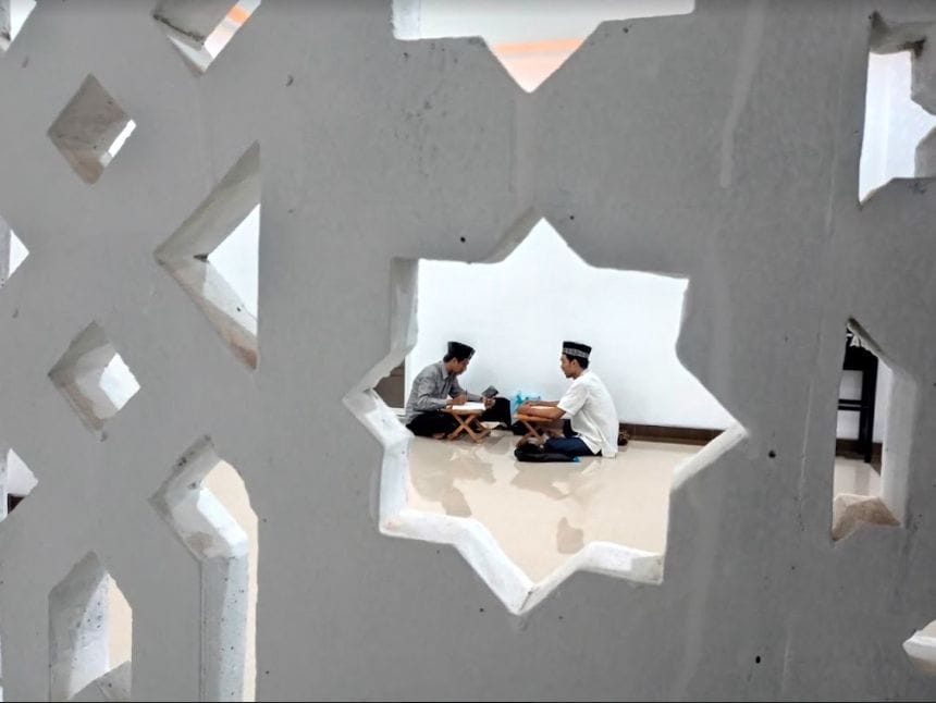 Halaqah Qur’an Santri-Santri Rumah Tahfizh Ashabul Kahfi