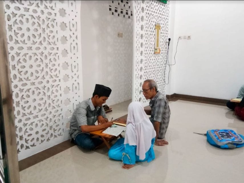 Kiprah Santri Rumah Tahfizh Ashabul Kahfi di Kampung Dipowinatan