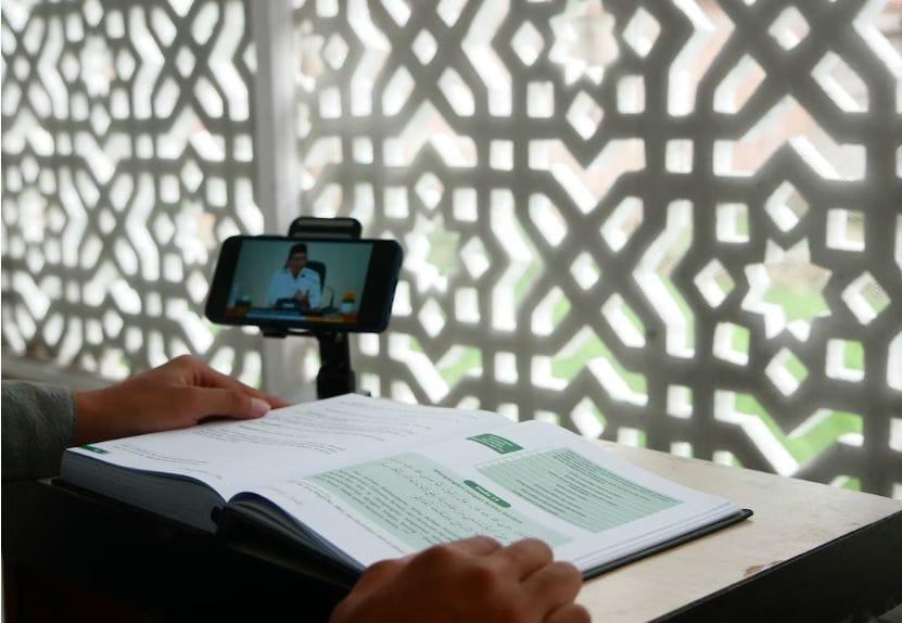 Karyawan YPIA Mengaji